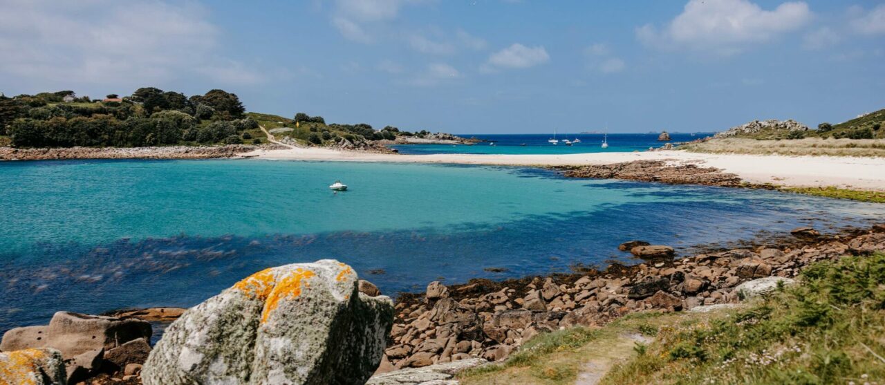 view of the bar, st agnes - isles of scilly